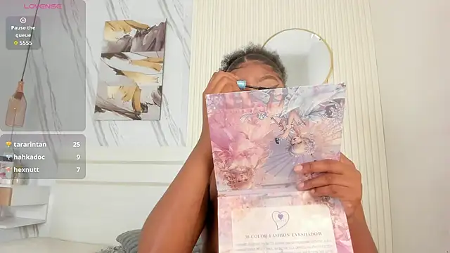 Afro_Luna's cam snapshot