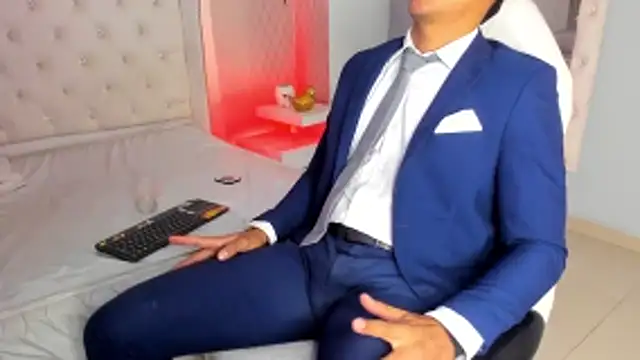 Lucii_fer_ live sex cam