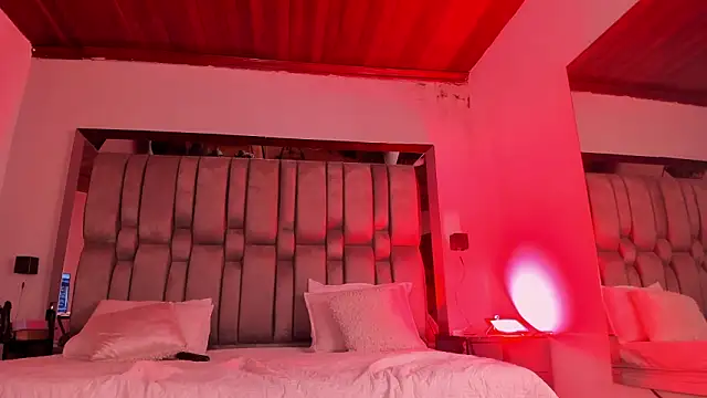 NikkySmiith's cam snapshot