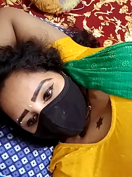 tamil_Vennila's cam snapshot