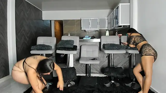 Zoe-Williams's cam snapshot