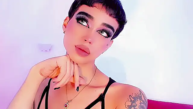 Miss-Saraii's cam snapshot