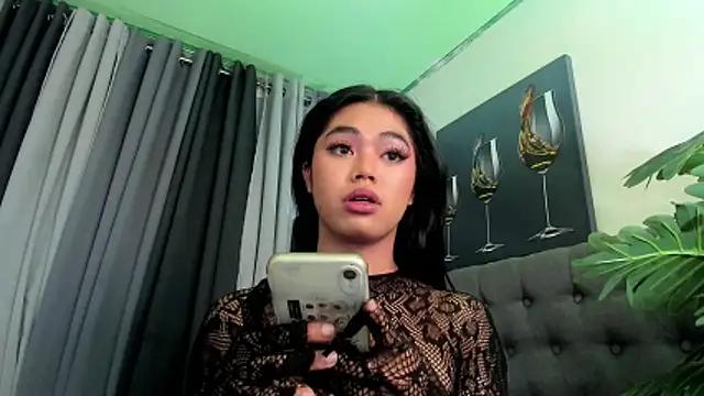 AsianHugecockAnna's cam snapshot