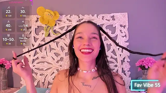 loraineblake's cam snapshot