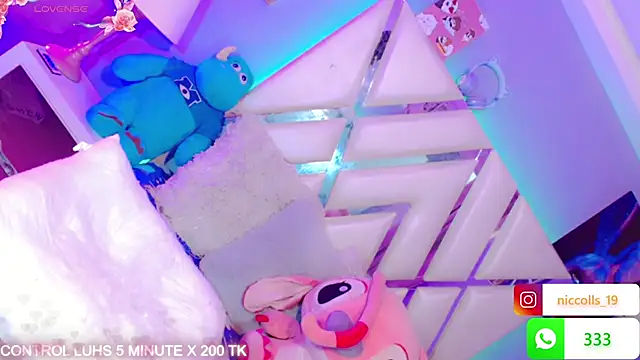 Niccolls_Princess_'s cam snapshot