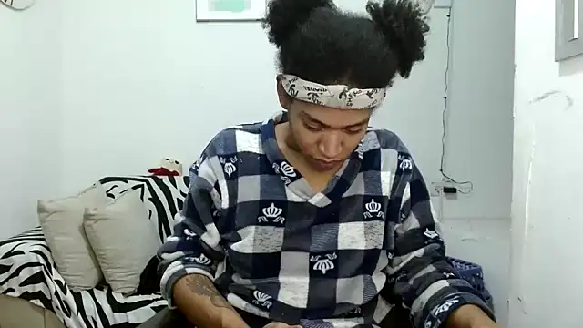 angelamarie1's cam snapshot