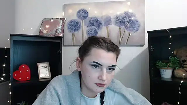 TurnMe_On's cam snapshot