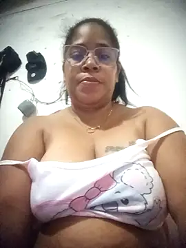 Big_ass_submissive's cam snapshot