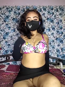 _DesigirlRoshni's cam snapshot