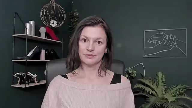 VivianWILD's cam snapshot