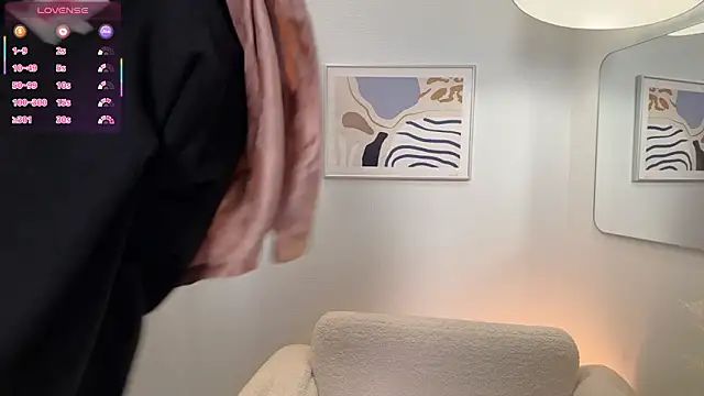 Lella_Ryann_'s cam snapshot