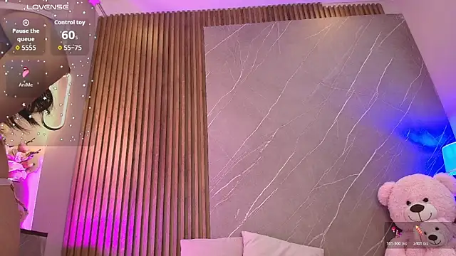 ariana_jhonson1's cam snapshot