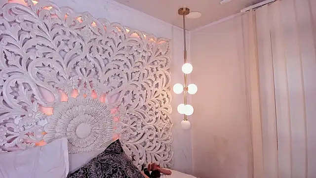 nahomi_sweett's cam snapshot