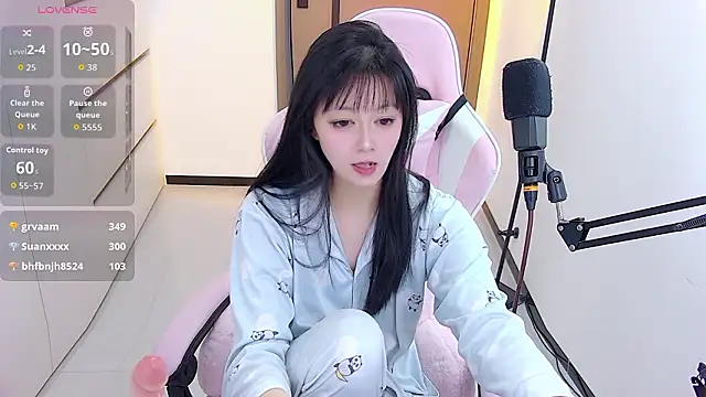 Fioriy66's cam snapshot