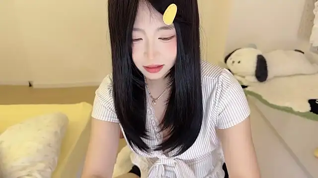 Onefiona's cam snapshot