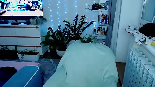 MonaLisaG's cam snapshot