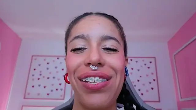 stephania_t's cam snapshot