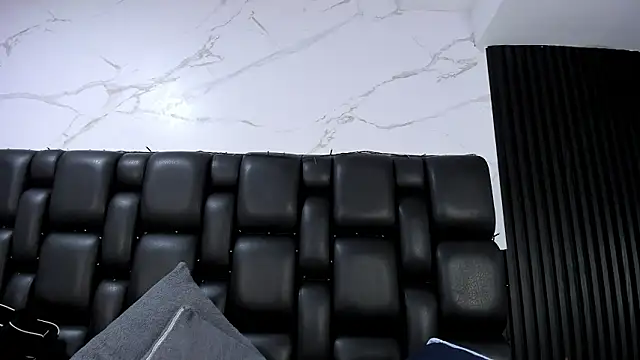 AuroraBon's cam snapshot