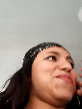 Naomy_Gomez_'s cam snapshot