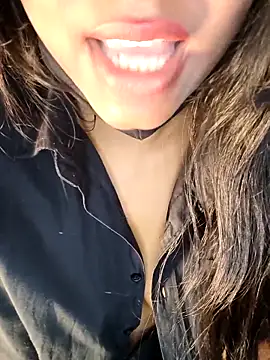 palakmishra033's cam snapshot