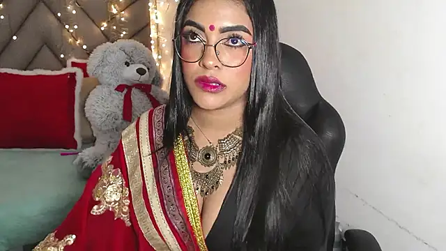 lakshmiraniii's cam snapshot