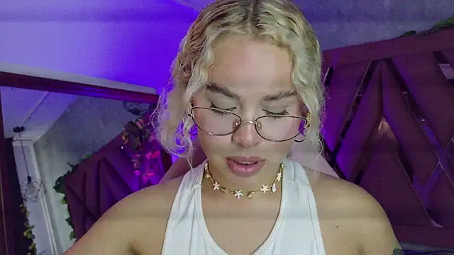 Haelycute's cam snapshot