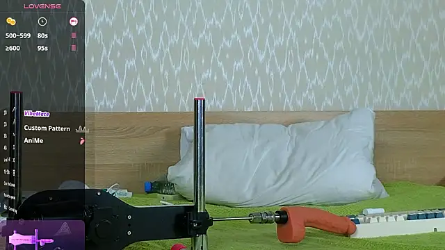 Cowell_Adelina's cam snapshot