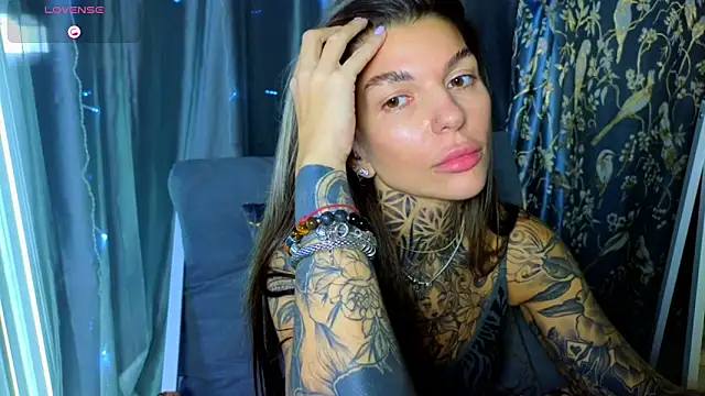 tattooedBabyy's cam snapshot