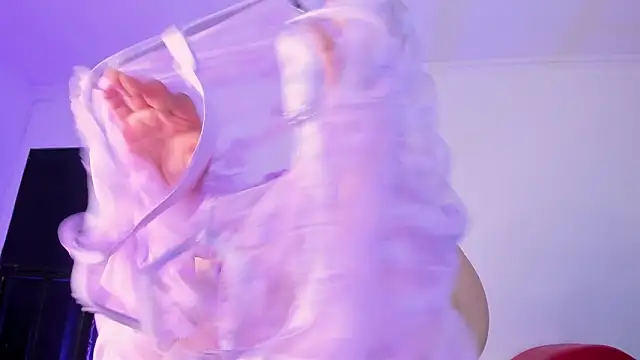 AmberiniHoffman's cam snapshot