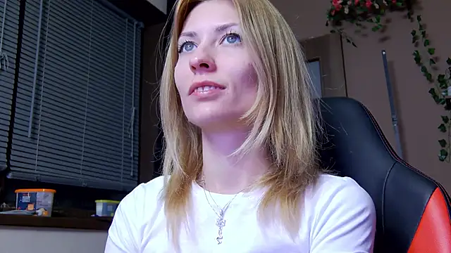 karo123421's cam snapshot