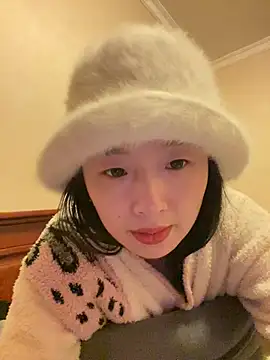 Qrooo's cam snapshot