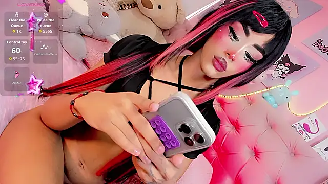 Cute_Roxxy live sex cam