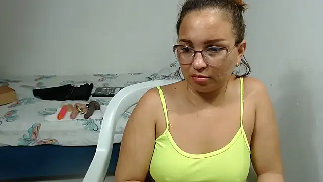 Agatha_browser's cam snapshot