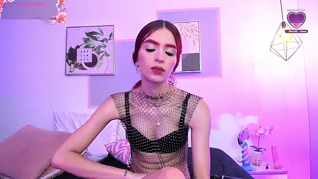 april_jones05's cam snapshot