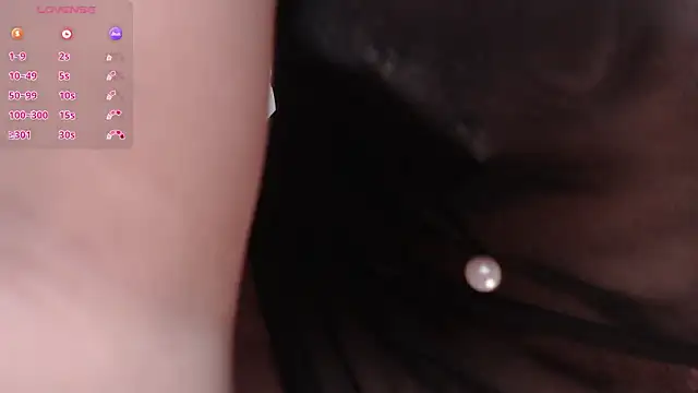 AGATHAA_WHITE's cam snapshot