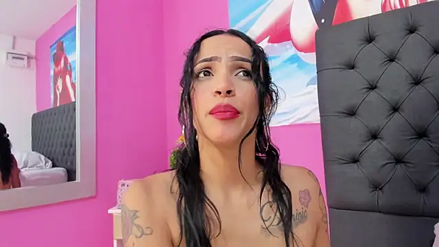 _candy_jade_'s cam snapshot