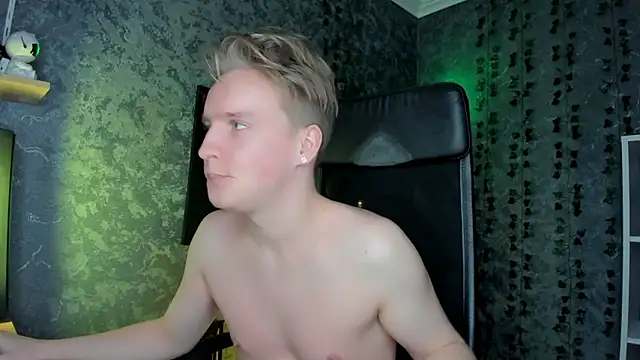 AlexxSweet's cam snapshot