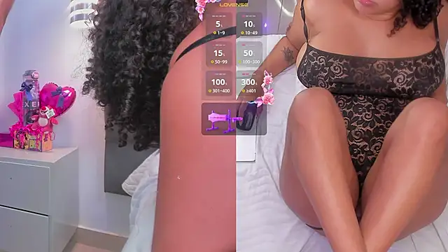 PittAndLunaa live sex cam