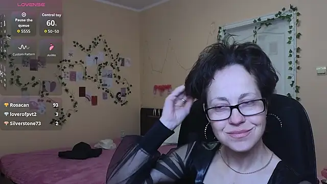 Ronda_Roni's cam snapshot