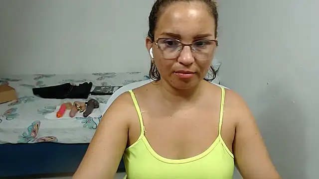 Agatha_browser's cam snapshot