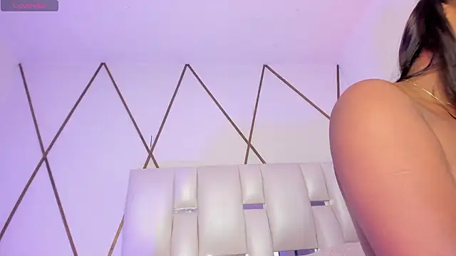 Venuswilds's cam snapshot