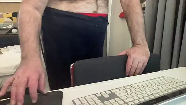 coach-karl live sex cam