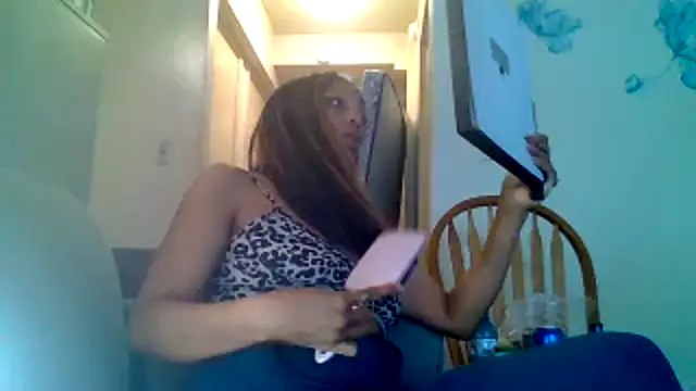 Juicyapplecandy's cam snapshot