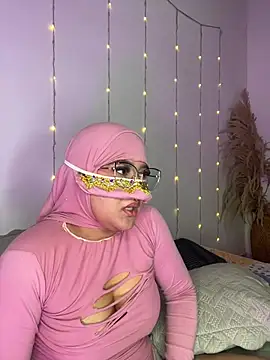 Maisa_issa's cam snapshot