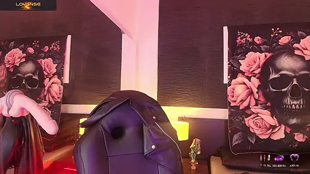 EvaaFoxxy1's cam snapshot