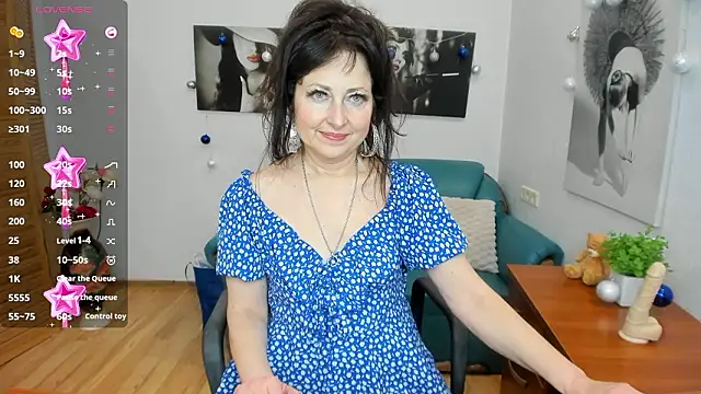 Erica_Edmonton's cam snapshot