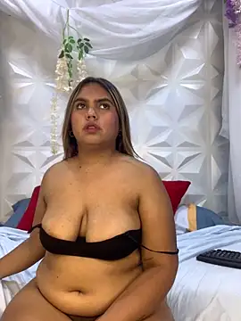 esmeralda_cuisman's cam snapshot