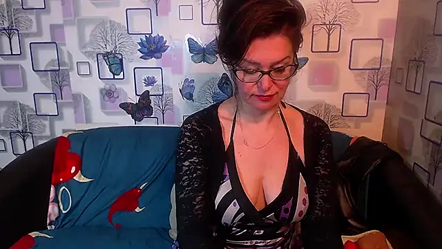 milfsexy's cam snapshot