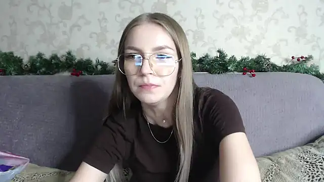 HitGyrl's cam snapshot