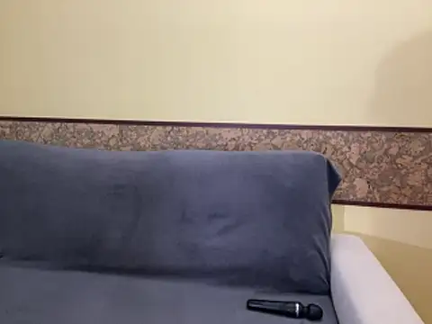 DickAndCandy's cam snapshot